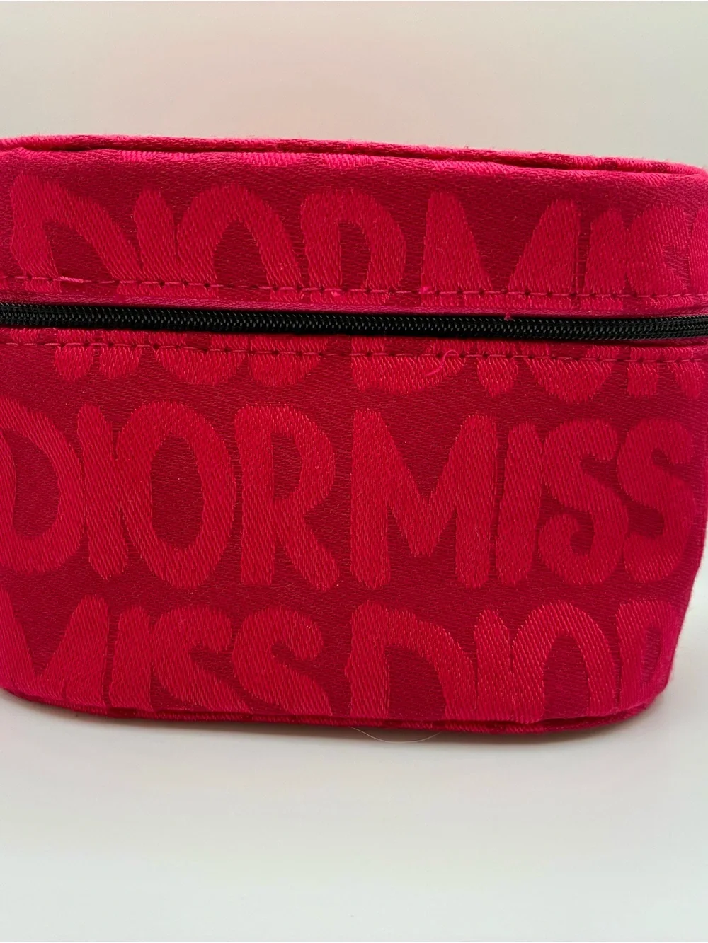 Miss Dior Makeup Case GWP/Dior Lip Glow Butter & Rouge Dior Velvet Lipstick